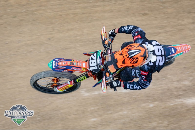 Momento TT Racing Team entra no Campeonato com jornada positiva